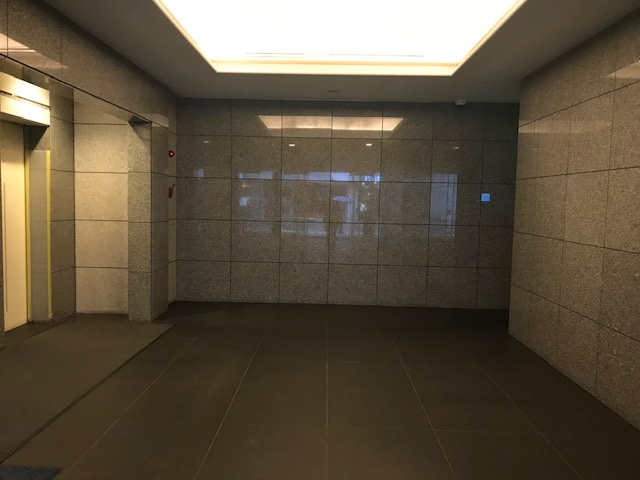 ＫＯＮＫＯビルのロビー