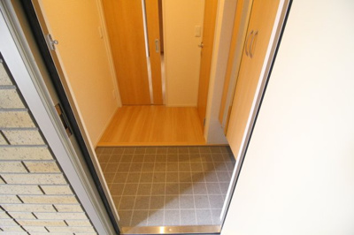 【玄関】 | ブル・マリーノ衣掛