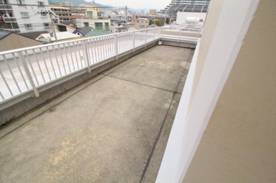【バルコニー】 | ビエラコート須磨