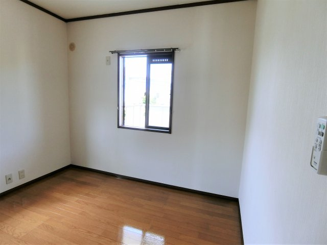 シティーハイム十六番館の洋室