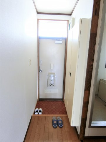 シティーハイム十六番館の玄関