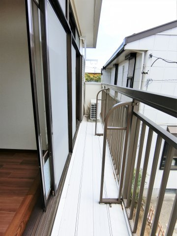 シティーハイム十六番館のバルコニー