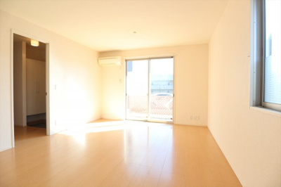 【居間・リビング】 | エスポワール四番館