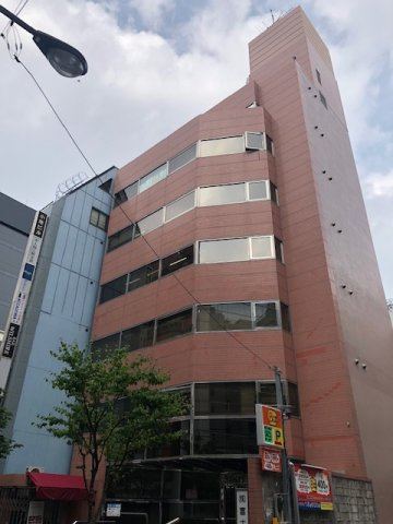 東英小川町ビルの外観