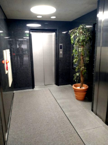 ニューライフビル