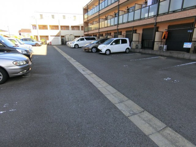 【駐車場】 | ルーチェ2番館