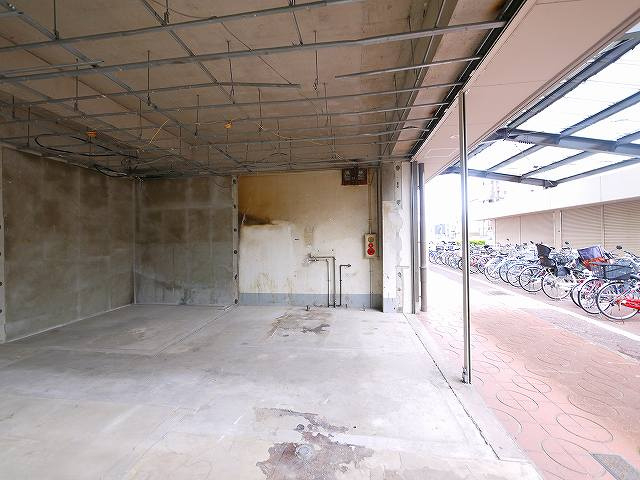 サンプラザ南京終