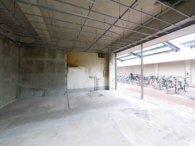 サンプラザ南京終