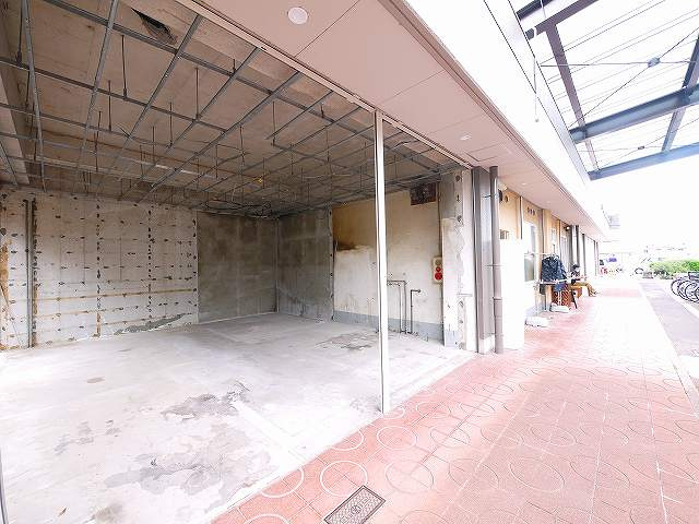 サンプラザ南京終