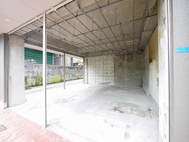 サンプラザ南京終