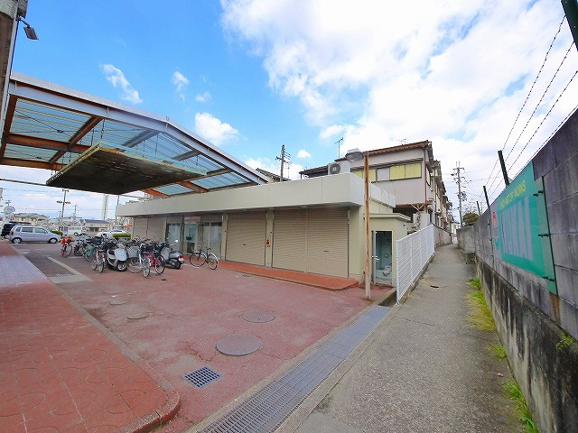 サンプラザ南京終