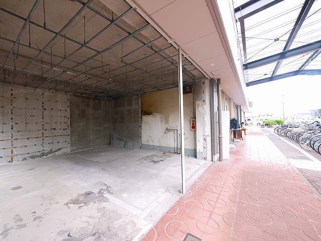 サンプラザ南京終