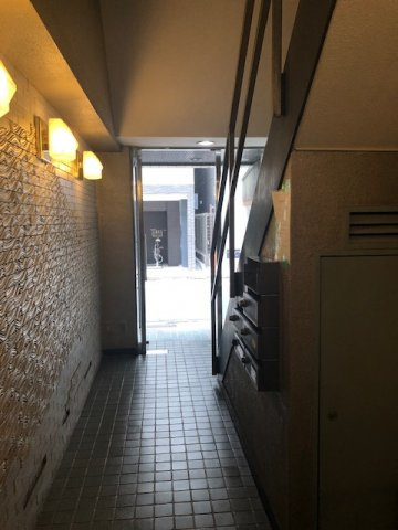 神田タイショービルのロビー