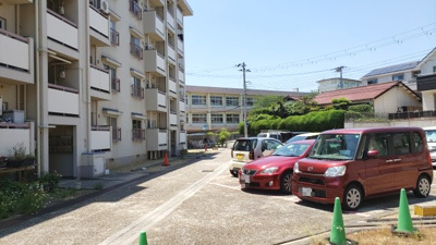 【駐車場】 | 多聞台ビル | 敷地内☆神戸市垂水区　賃貸　多聞台ビル☆