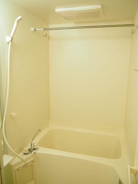 エクセルグリーンⅢの浴室