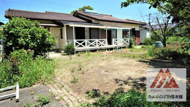 朝倉市中原の中古一戸建の外観|南側からの外観です。