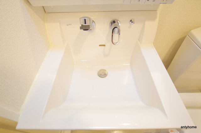  エステムプラザ梅田中崎町3ツインマークスSR　仲介手数料無料の洗面所