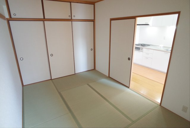 【和室】 | ベルヴィ本山中町