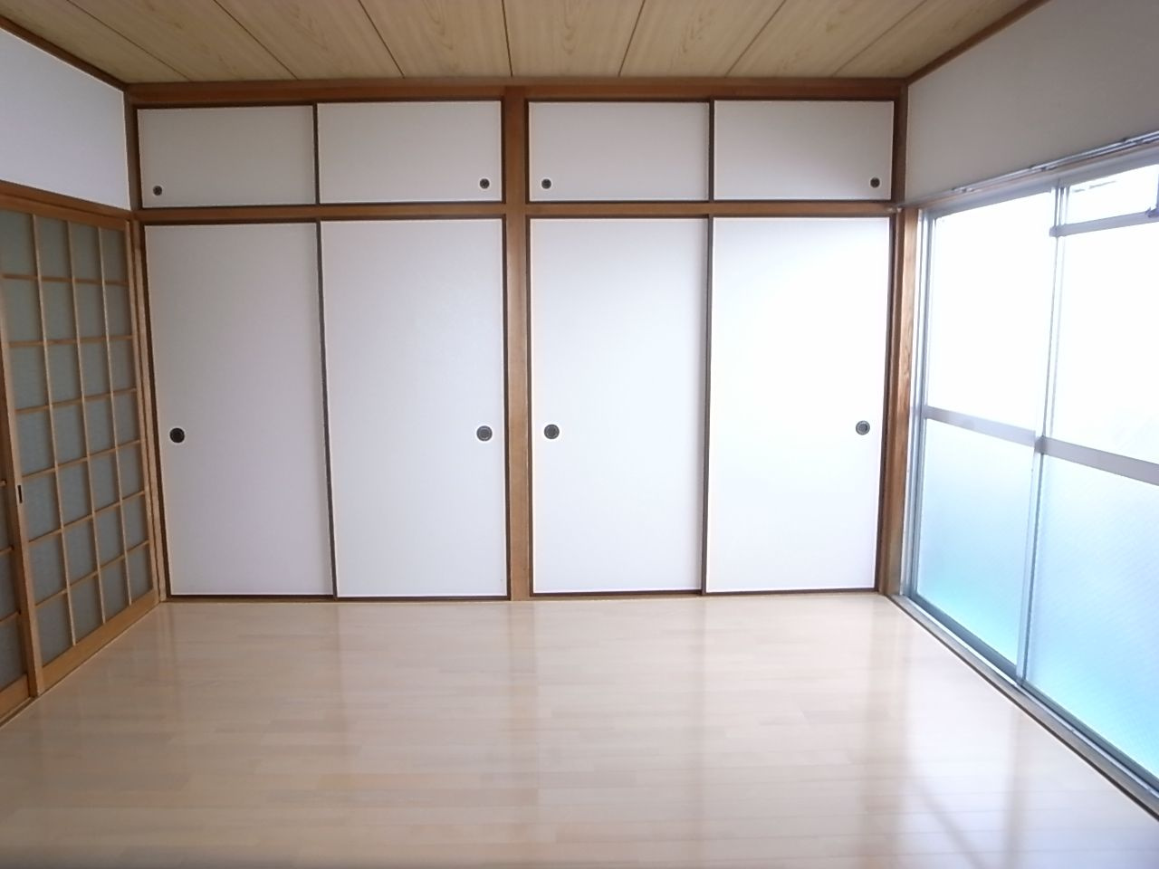 ライフガーデン【10,000円キャッシュバック対象物件】の収納|おしゃれな外観です