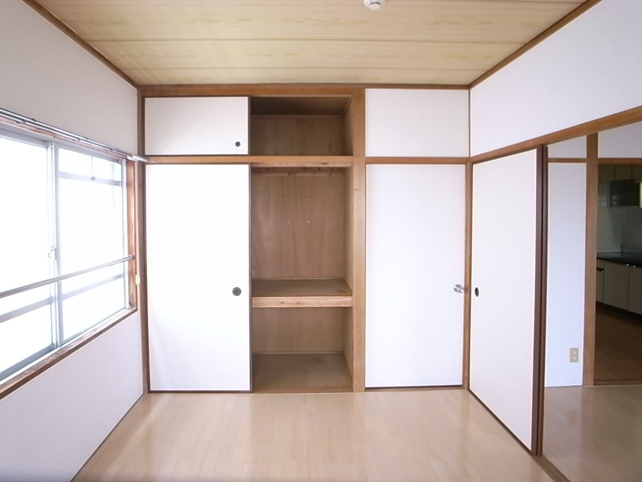 ライフガーデン【10,000円キャッシュバック対象物件】の収納|おしゃれな外観です