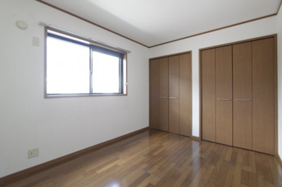 【洋室】 | パセオアゼリオＢ | 落ち着いた色調の洋室です