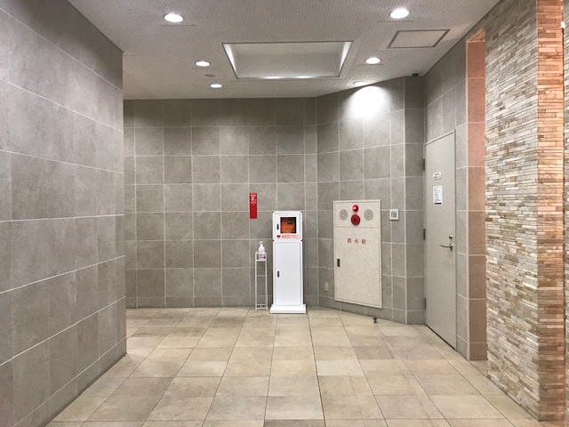 東日本橋一丁目ビルのエントランス