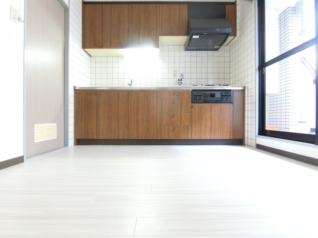 フラワーマンションの居間・リビング