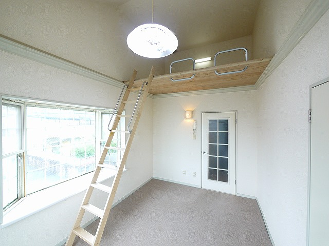 レオパレス法蓮町