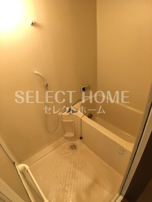  | ｂｌｏｏｍ　ｃｏｕｒｔ