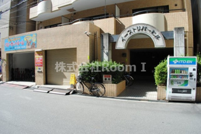【エントランス】 | イーストリバーヒル | 毎日通るエントランスはこのようになっています