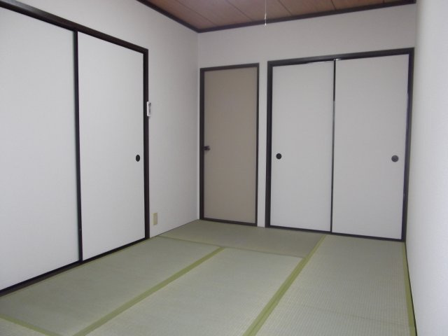 メープルハイツの和室