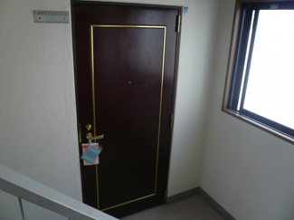 【玄関】 | 賢泰ビル