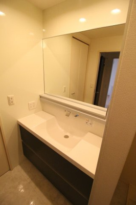 【洗面所】 | グランコートルパン