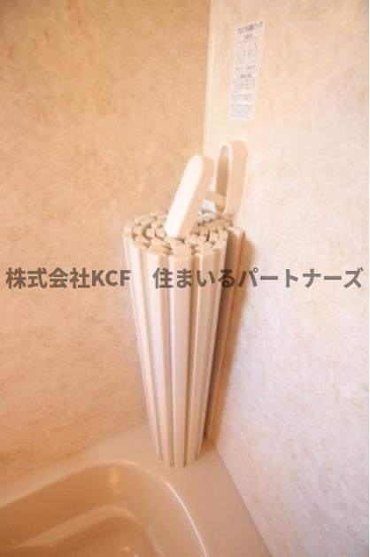 クレセントコートC棟の浴室|お風呂で日々の疲れを落としましょう