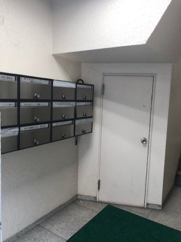 KSビルのロビー