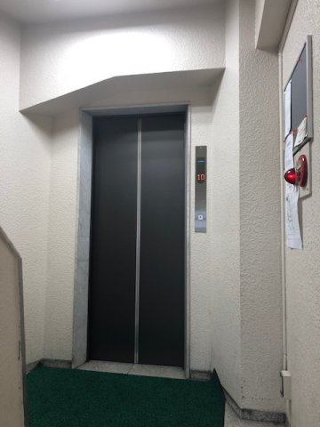 KSビルのロビー