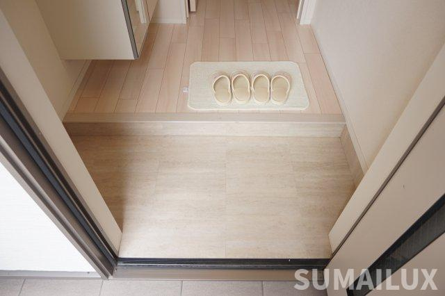 レスポワールＩの玄関