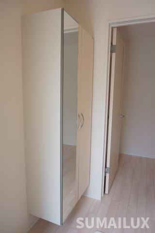 レスポワールＩの玄関