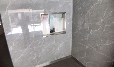 【受付】 | ライオンズマンション八王子 | 受付はマンションコンシェルジュがいる場合もあれば、管理人が滞在する小部屋を総称して呼ぶことがあります。主にエントランスに設置されていることから、防犯面でも期待ができます。防犯設備がない場合はより安心！