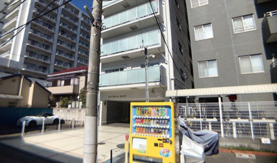 【外観】 | ライオンズマンション八王子 | マンションの外観は非常に重要なポイントです！外観の善し悪しは資産価値に大きな影響を与えます。外観のいいマンションを購入することで、高値で売却がしやすく、買い手が見つかりやすいというメリットがあります。