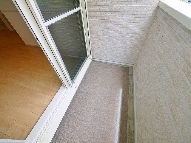 ベルオーブⅩのバルコニー|バルコニーからの眺めを楽しみながら食事をしませんか