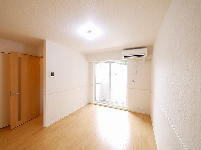 ベルオーブⅩの居間・リビング|ゆったり過ごせるリビングです