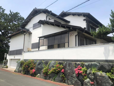 【前面道路含む現地写真】 | 湖西市新居町新居　中古住宅 | 前面道路含む現地写真です