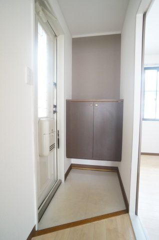 セジュール西村の玄関