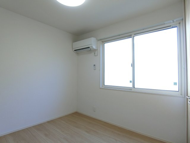 ヴィラオーヴェストの洋室