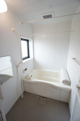 【浴室】 | パルボナールD | ゆったり過ごせるお風呂です