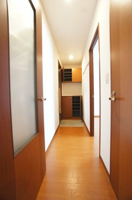 【玄関】 | パルボナールD | ゆったりとした玄関です