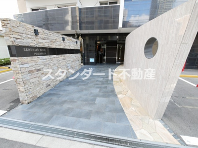 【エントランス】 | セレニテ梅田北Premium(プレミアム)