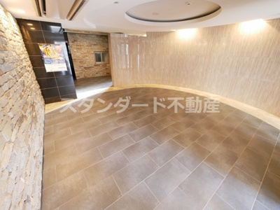 【ロビー】 | セレニテ梅田北Premium(プレミアム)
