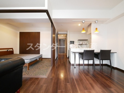 【居間・リビング】 | セレニテ梅田北Premium(プレミアム)